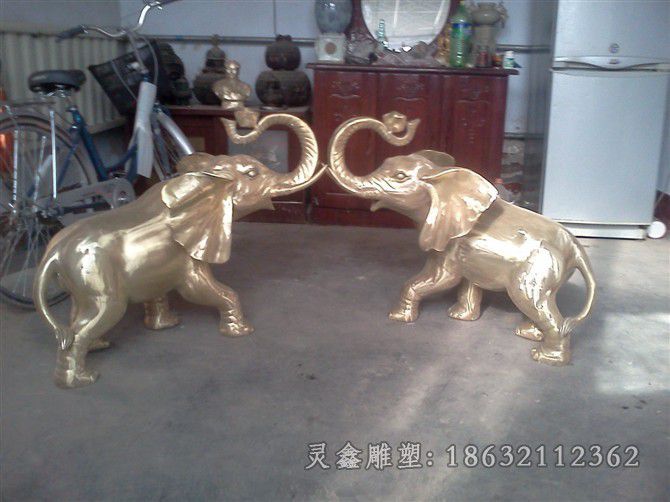 卷鼻大象小区景观铜雕