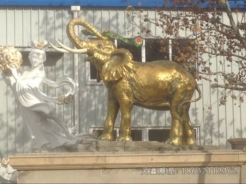 金色大象庭院动物铜雕