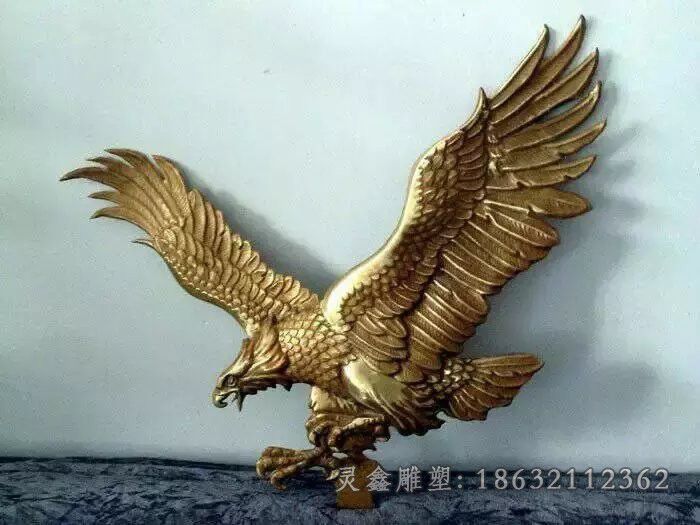 大鹏展翅老鹰别墅铜雕