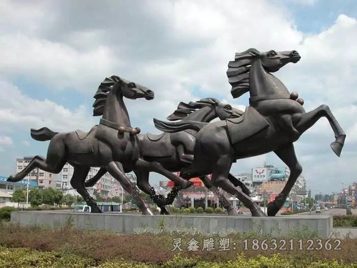 抽象群马户外动物铜雕