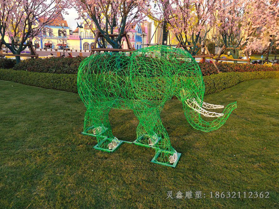 不锈钢镂空大象广场雕塑