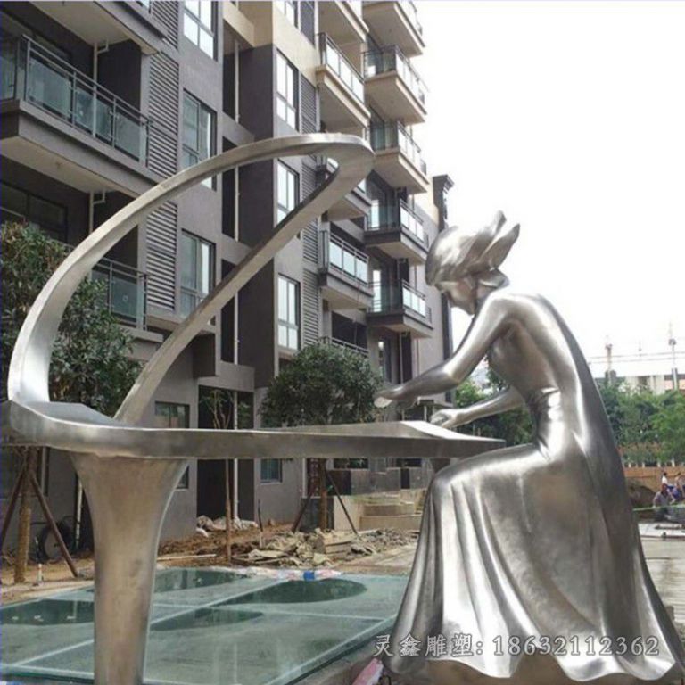 不锈钢弹钢琴小区雕塑