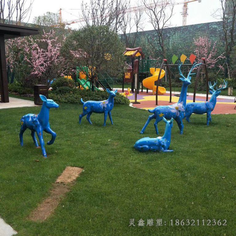 蓝色小鹿公园不锈钢雕塑