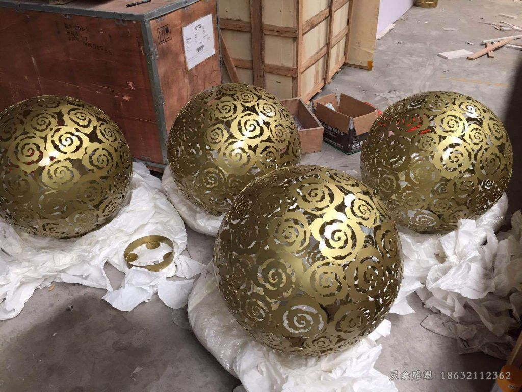 金色镂空球不锈钢城市雕塑