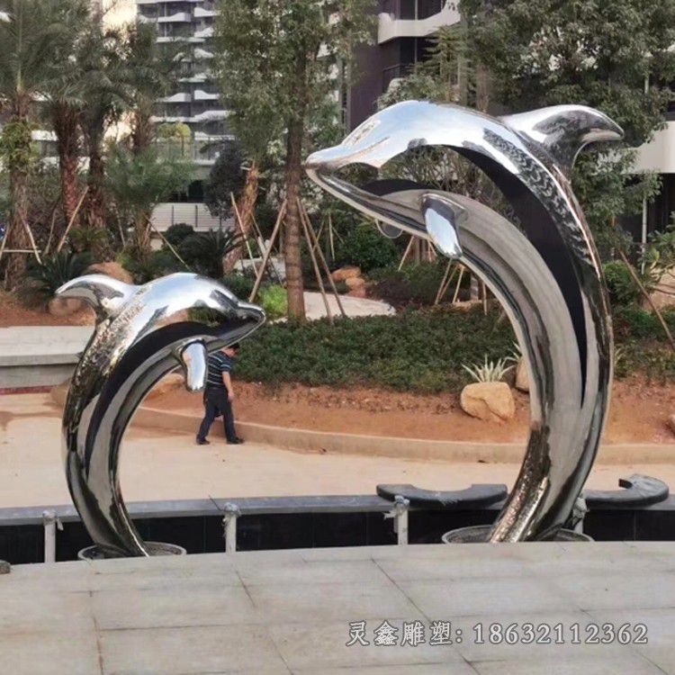 跳跃海豚城市不锈钢雕塑
