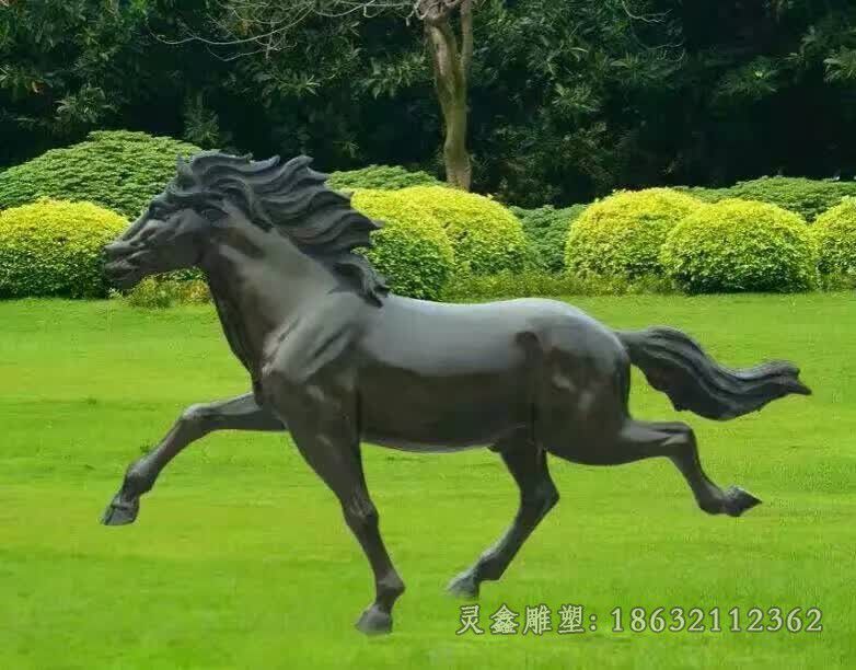 奔腾马城市动物铜雕