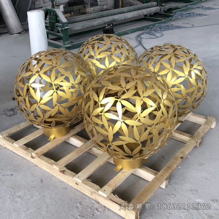 树叶镂空球不锈钢雕塑