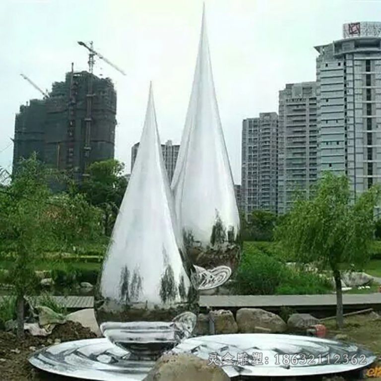 镜面水滴不锈钢公园雕塑