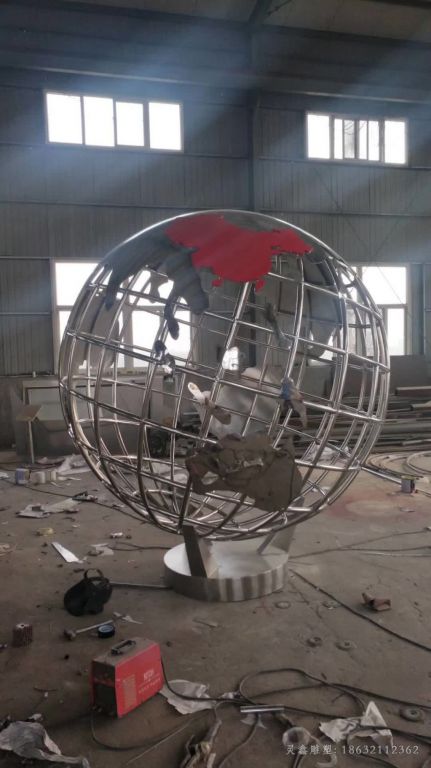 抽象镂空球不锈钢广场雕塑