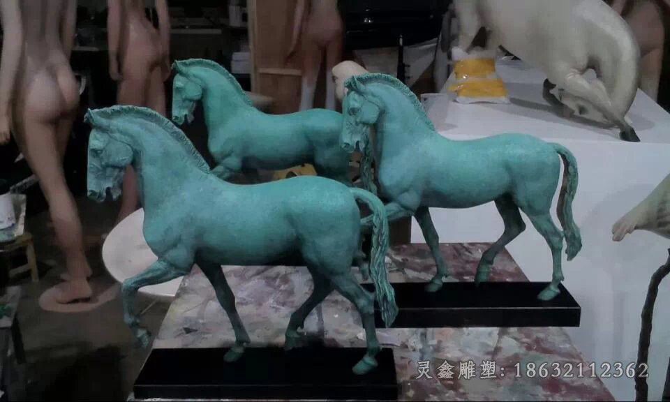 抽象动物马别墅铜雕