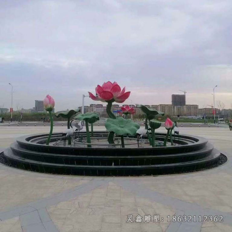 彩绘荷花景区不锈钢雕塑