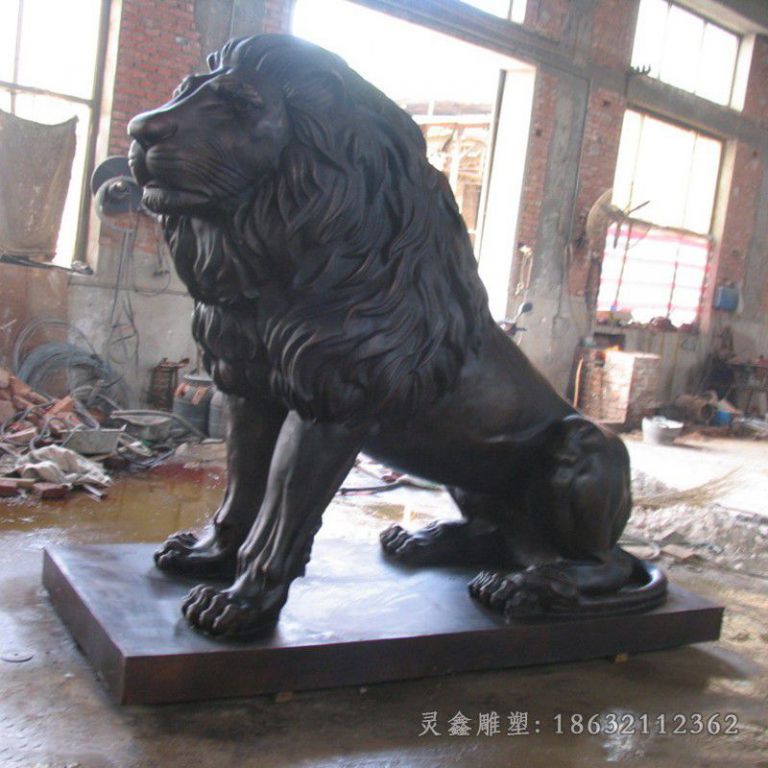 坐姿狮子公园动物铜雕