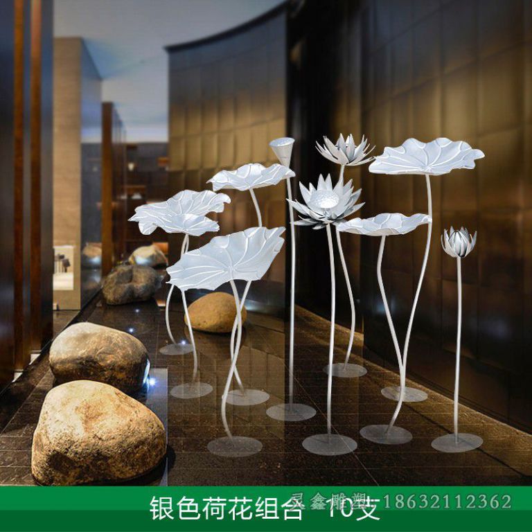 不锈钢白色荷花广场雕塑