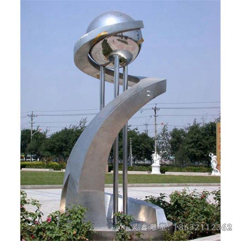 不锈钢镜面球城市雕塑