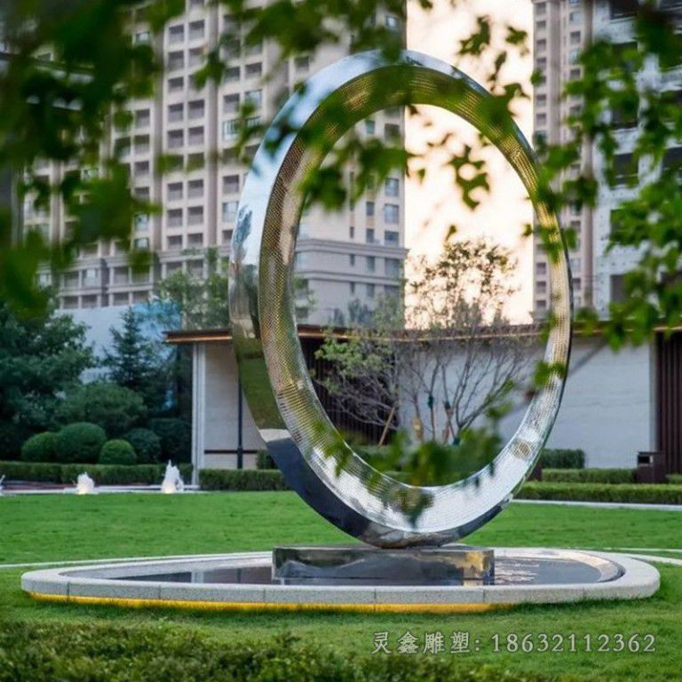 不锈钢圆环小区标志雕塑