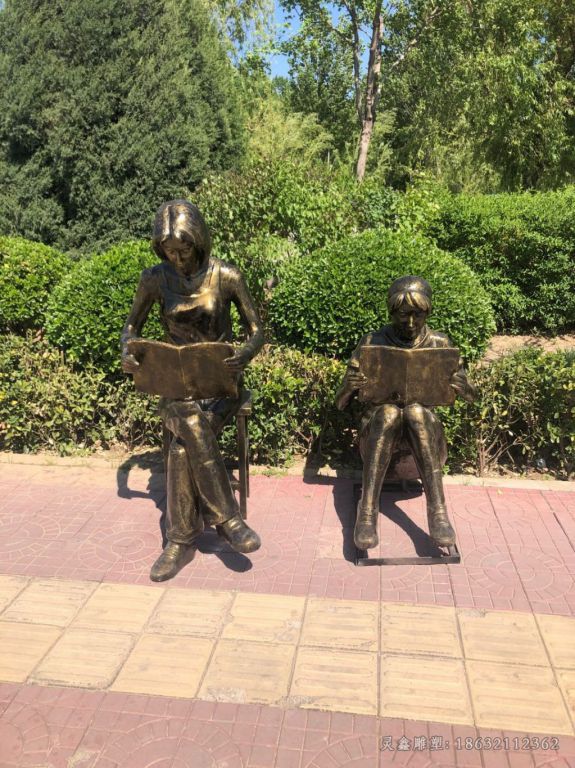 看书人物街边景观铜雕