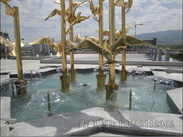不锈钢金色鸽子校园雕塑