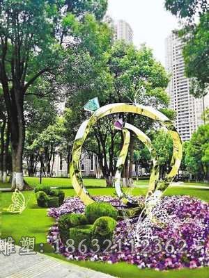 不锈钢彩绘戒指公园雕塑