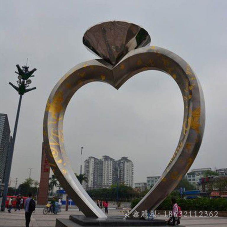 不锈钢戒指广场景观雕塑