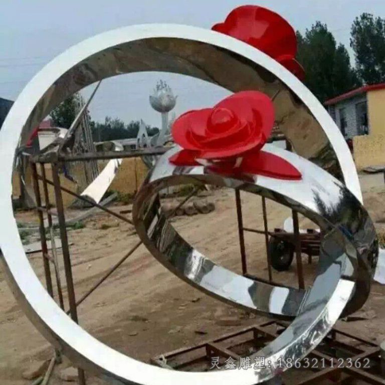 不锈钢戒指户外景观雕塑