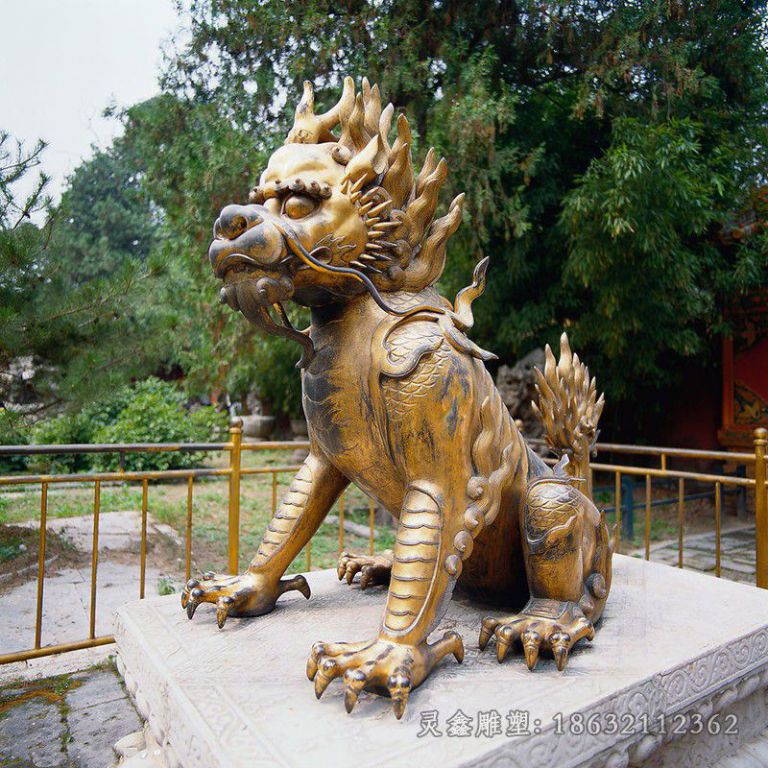 坐姿麒麟小区景观铜雕