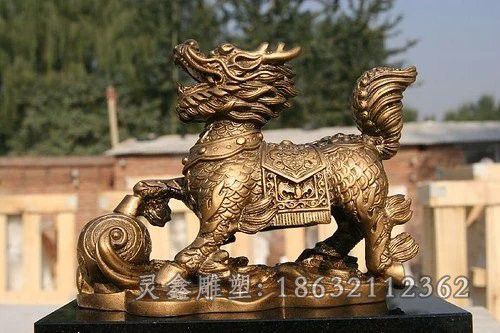 踩球麒麟户外景观铜雕