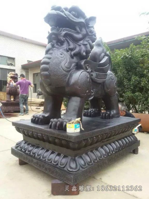 神兽麒麟商场景观铜雕