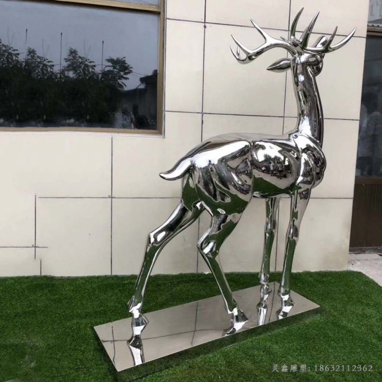 镜面不锈钢抬头鹿广场雕塑