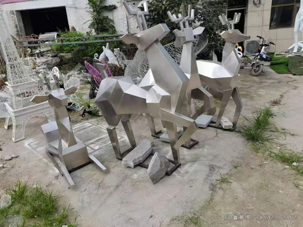 镜面抬头小鹿不锈钢雕塑