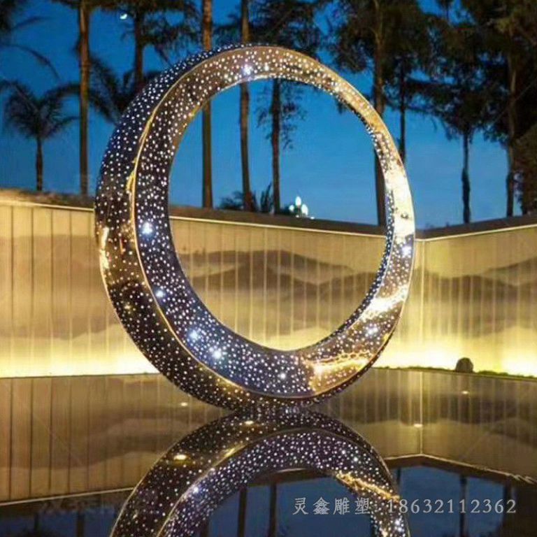 不锈钢发光圆环公园雕塑