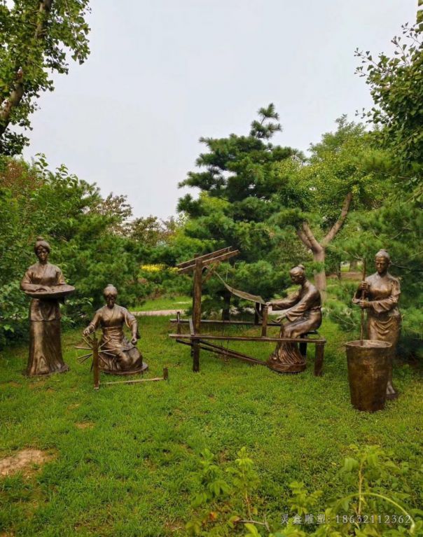 纺织景观公园人物铜雕