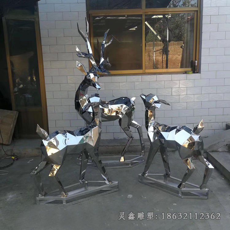 不锈钢三只小鹿景观雕塑