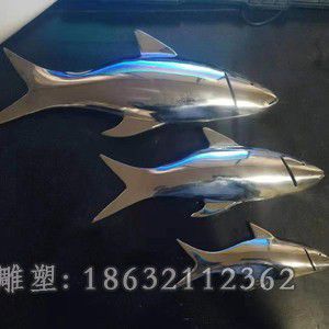 镜面鱼动物不锈钢雕塑