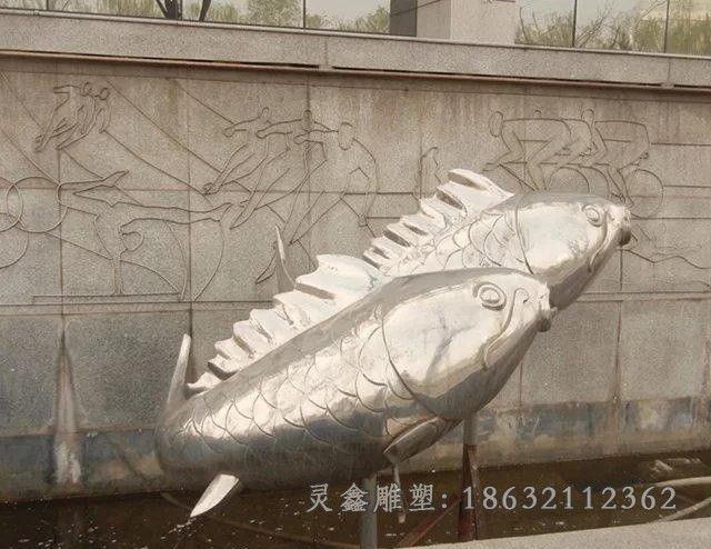 镜面鱼不锈钢景观雕塑