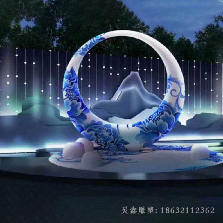 不锈钢彩绘圆环庭院雕塑