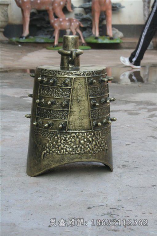 古代铜钟街边景观铜雕