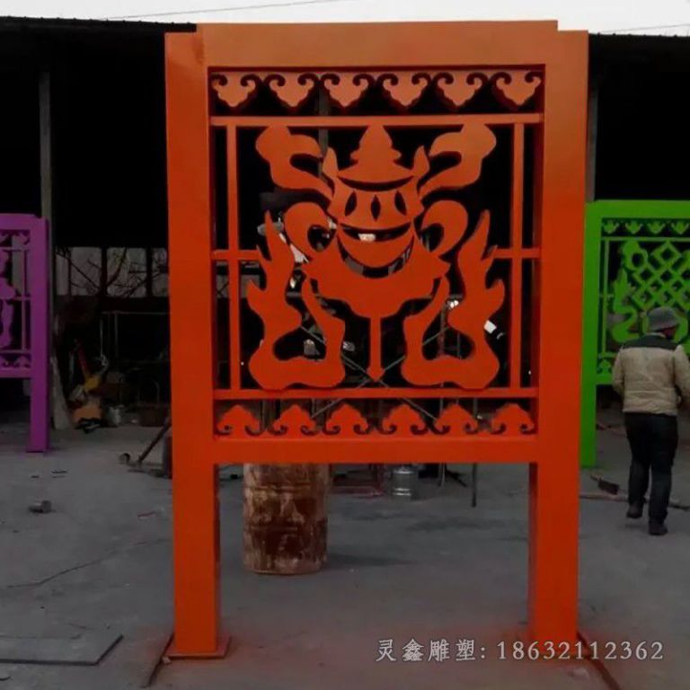 不锈钢剪纸窗庭院雕塑