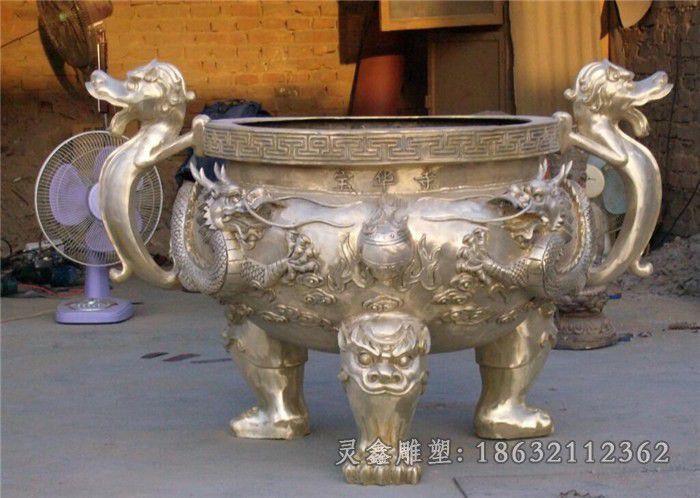 三足圆鼎公园景观铜雕