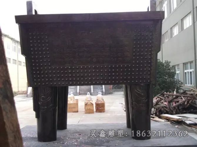 四足铜鼎庭院景观铜雕
