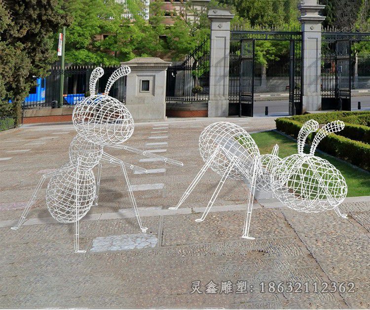 不锈钢镂空蚂蚁广场雕塑