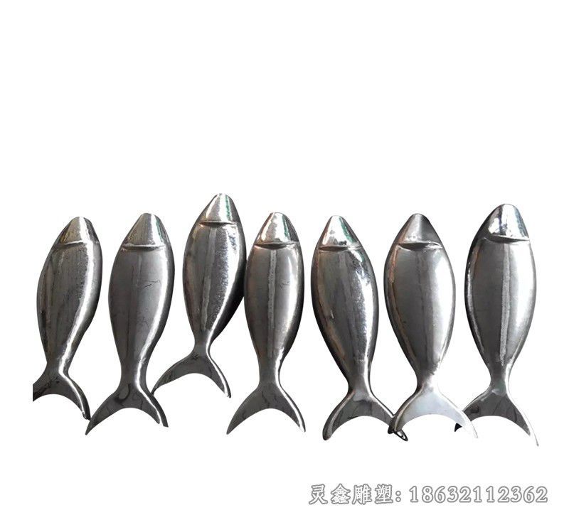 不锈钢镜面抽象鱼群雕塑