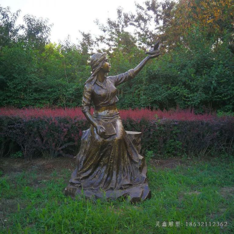 女孩与鸽子公园景观铜雕