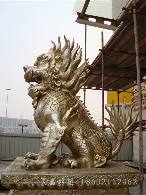坐姿神兽麒麟动物铜雕