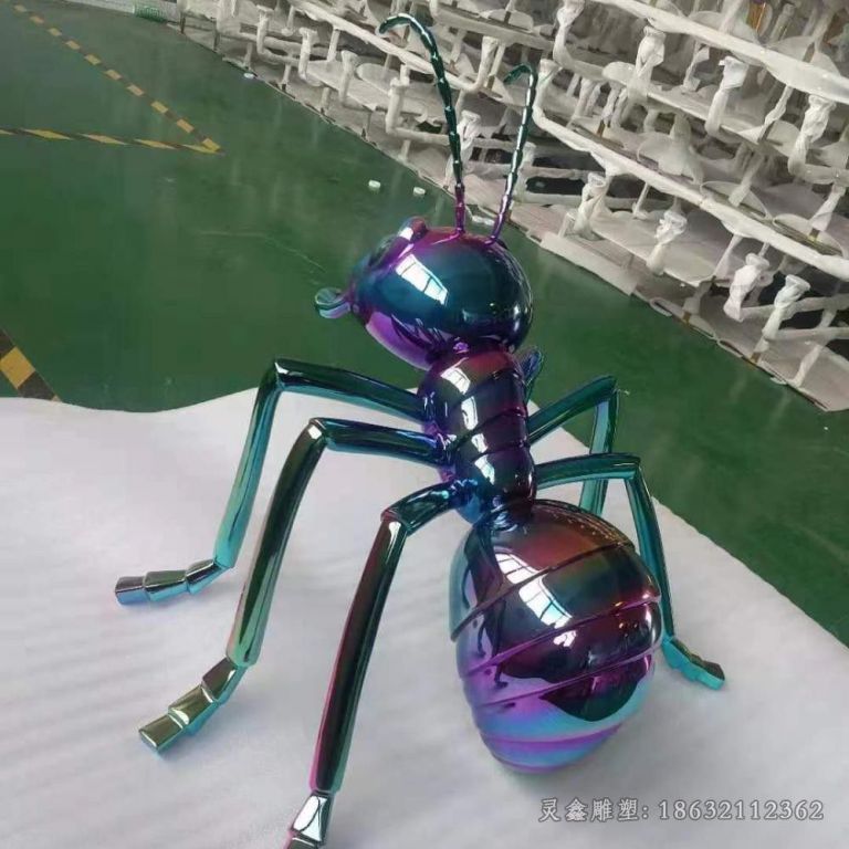 彩绘蚂蚁城市不锈钢雕塑