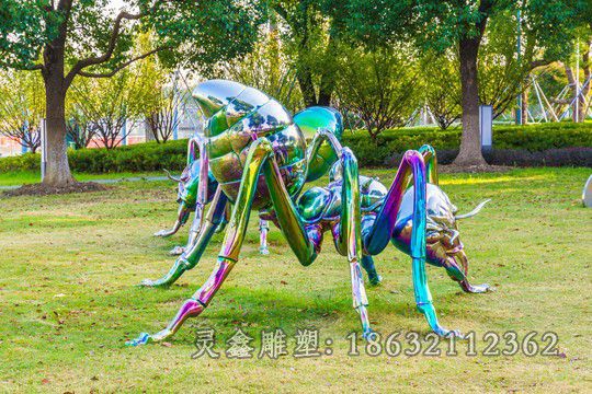 彩绘蚂蚁校园不锈钢雕塑