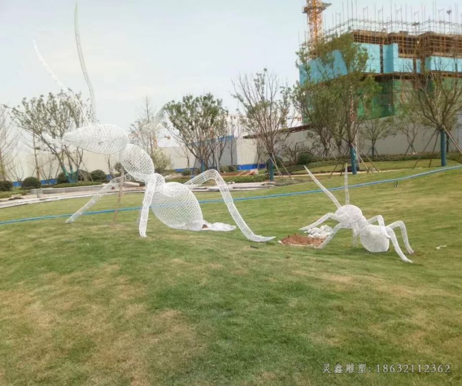 镂空蚂蚁景区不锈钢雕塑