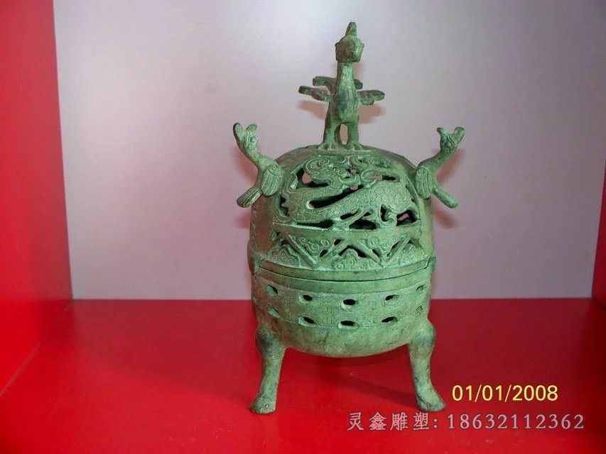 三足青铜香炉景观铜雕