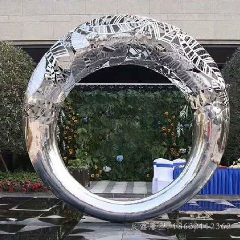 抽象圆环景观不锈钢雕塑