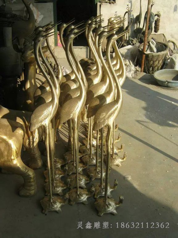 金色仙鹤动物景观铜雕