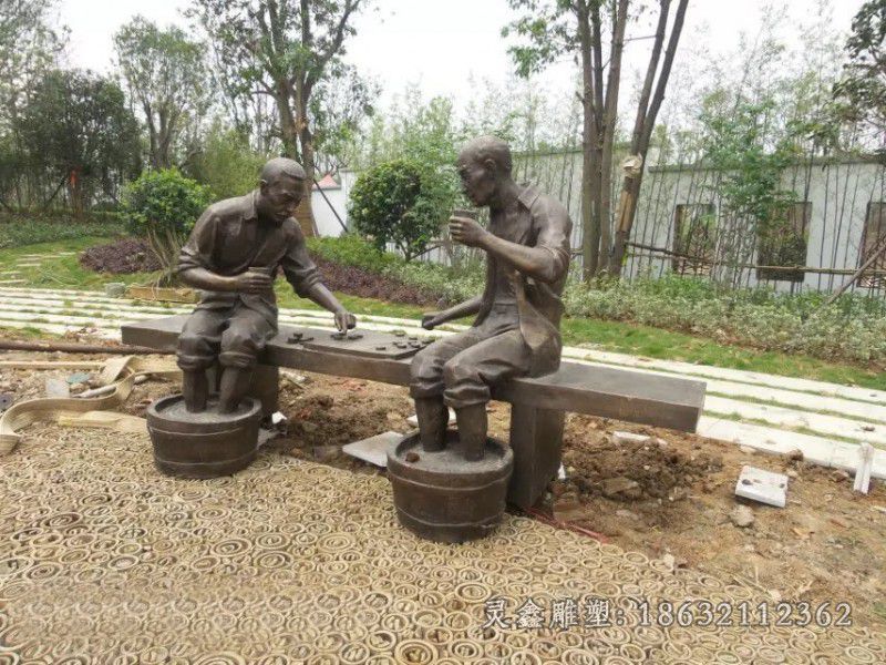 古代人物下象棋小区铜雕
